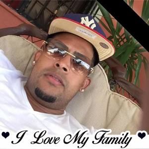 Meet your Posher, Henry